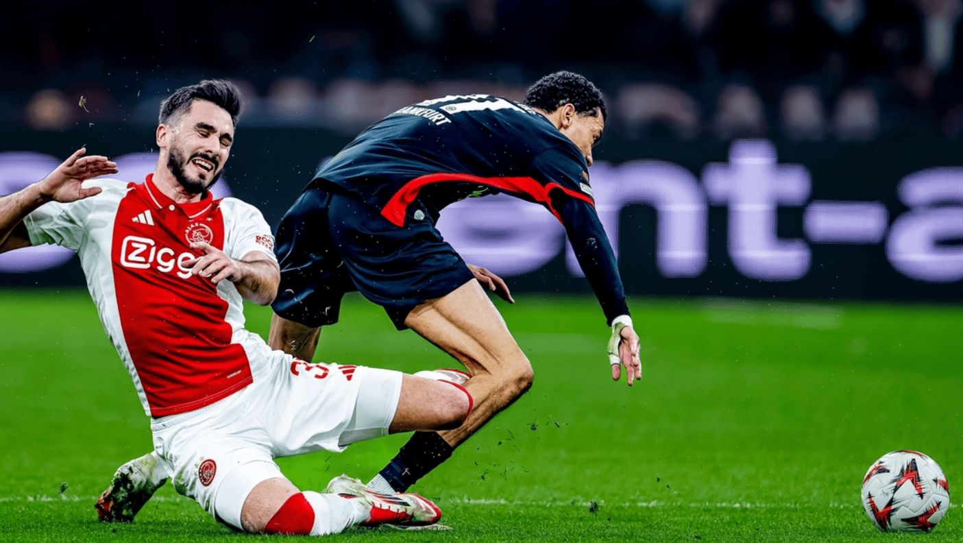 app下载-集结日法兰克福备战荷甲，手感冰凉细节曝光，球迷炸锅，身体对抗强度拉满的简单介绍