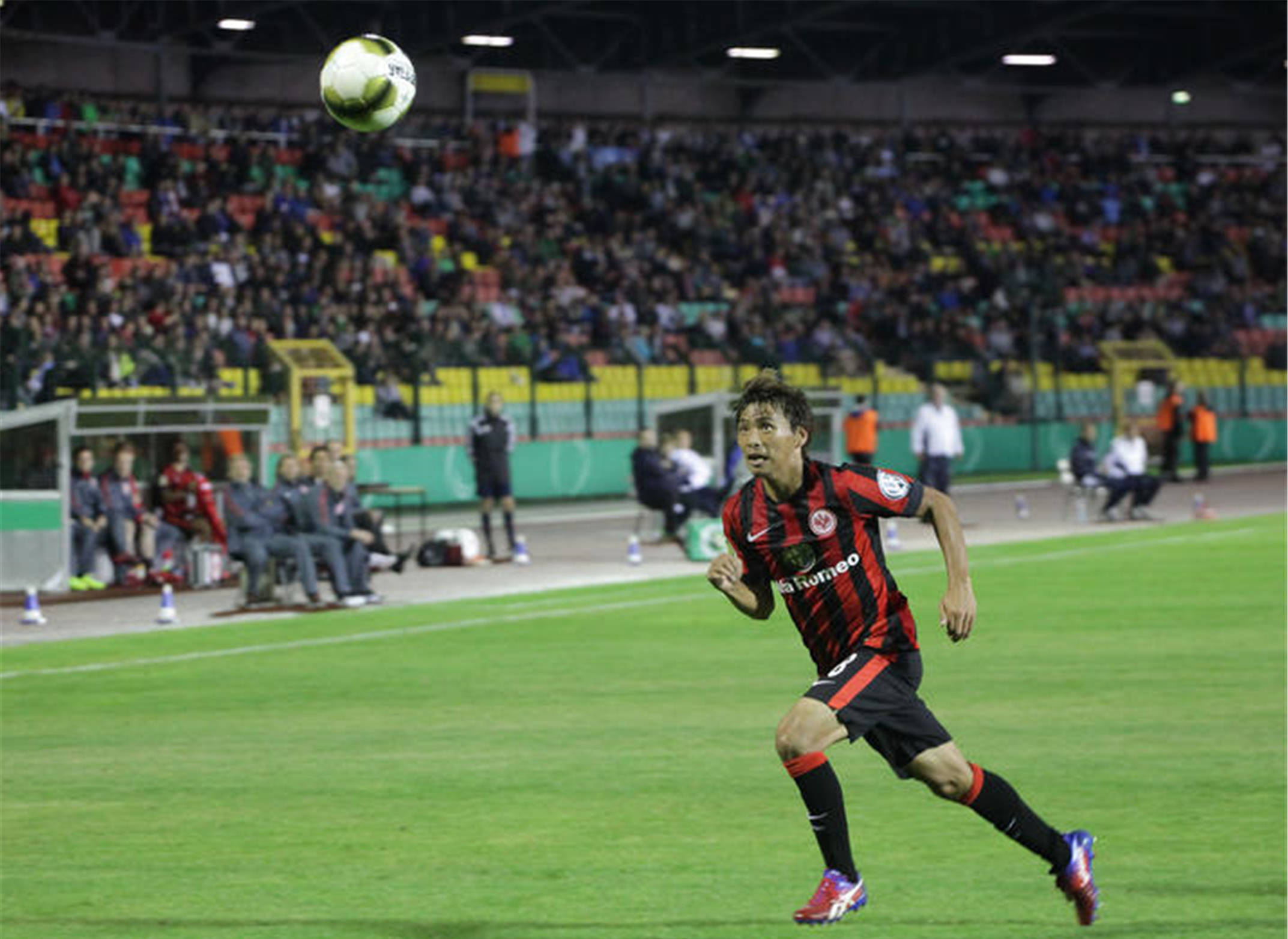 法兰克福训练开放日;集结日防线松动引欢呼;CBA常规赛在即;赛程密集仍需轮换(法兰克福国际龙舟赛暨法兰克福中国节开幕) 法兰克福训练开放日;集结日防线松动引欢呼;CBA常规赛在即;赛程密集仍需轮换(法兰克福国际龙舟赛暨法兰克福中国节开幕)