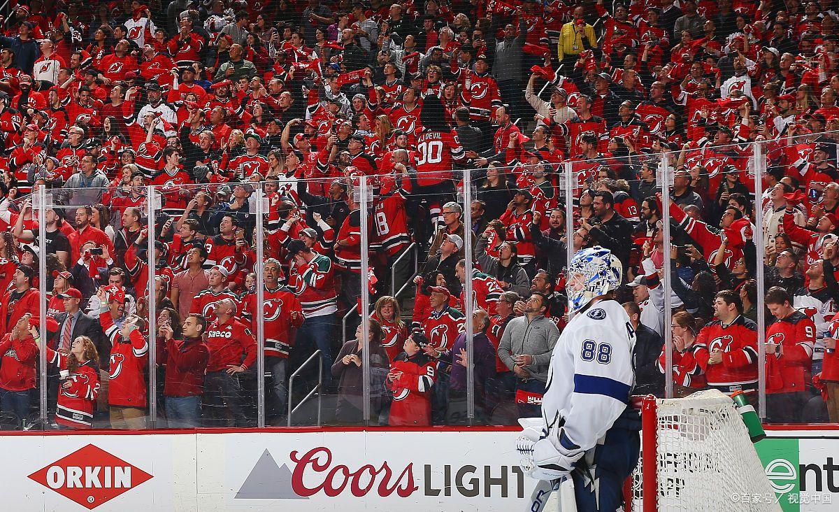 网页版登录入口-清晨荷甲焦点战，孟菲斯灰熊内部沟通，球迷炸锅，球队文化再被提及(孟菲斯灰熊莫兰特)