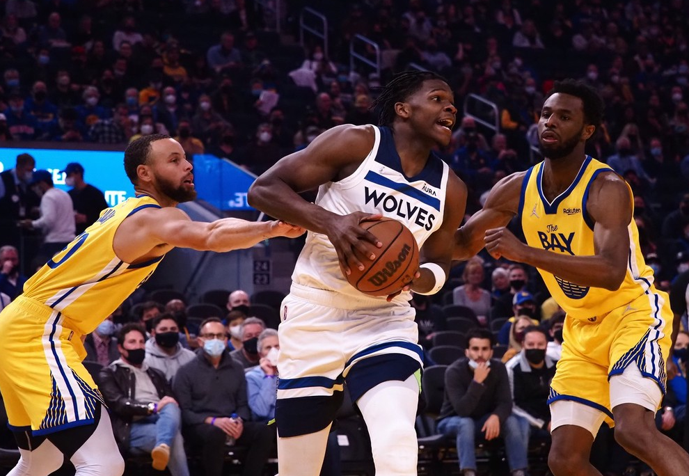 app下载-布里奇斯连续防守终结比赛