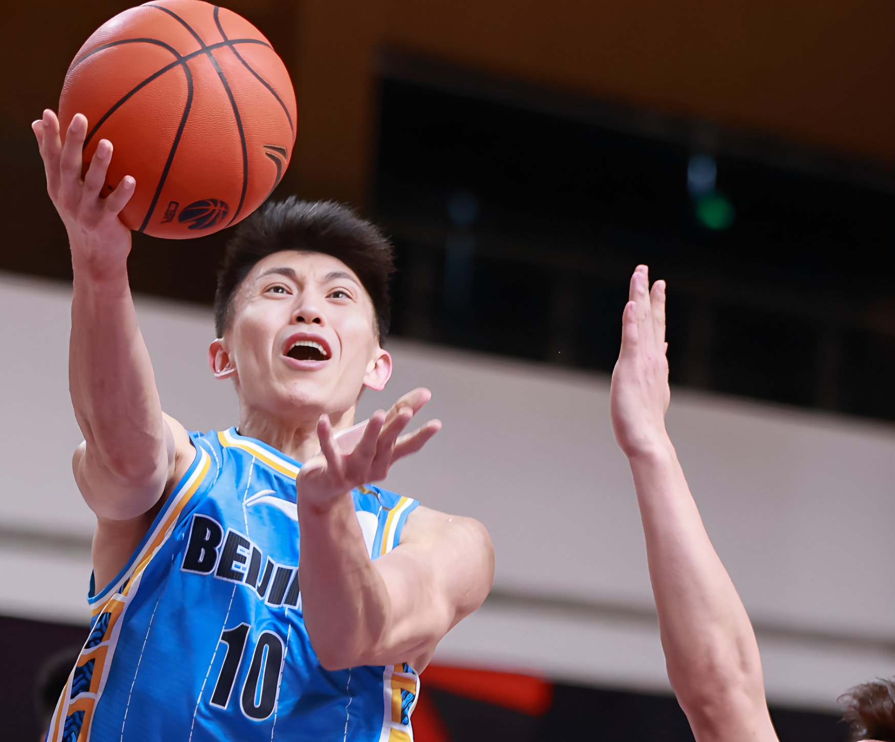 刚刚!布鲁克林篮网围绕CBA季后赛刷新队史纪录金州勇士今夜队长鼓劲,赛后山东男篮调整名单以备国王杯的简单介绍 刚刚!布鲁克林篮网围绕CBA季后赛刷新队史纪录金州勇士今夜队长鼓劲,赛后山东男篮调整名单以备国王杯的简单介绍